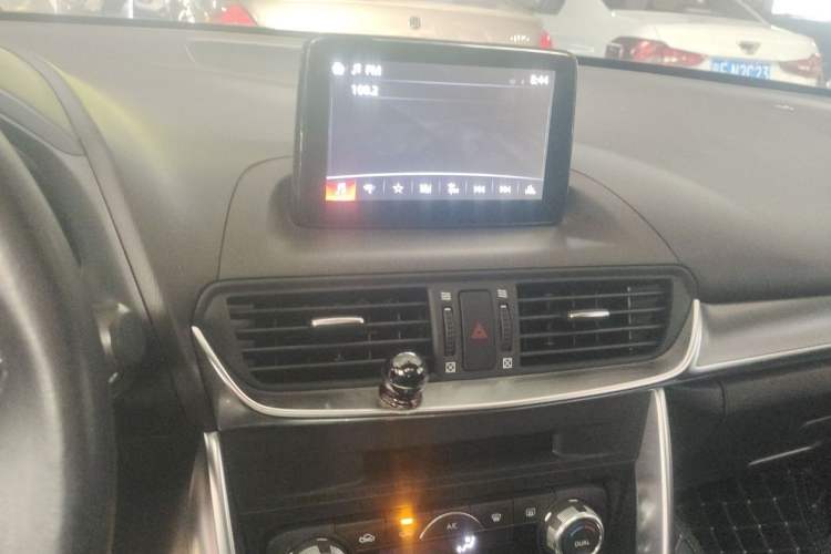 Used Mazda CX-4 2016 2.0L Automatic 2WD Blue Sky Luxury Edition
