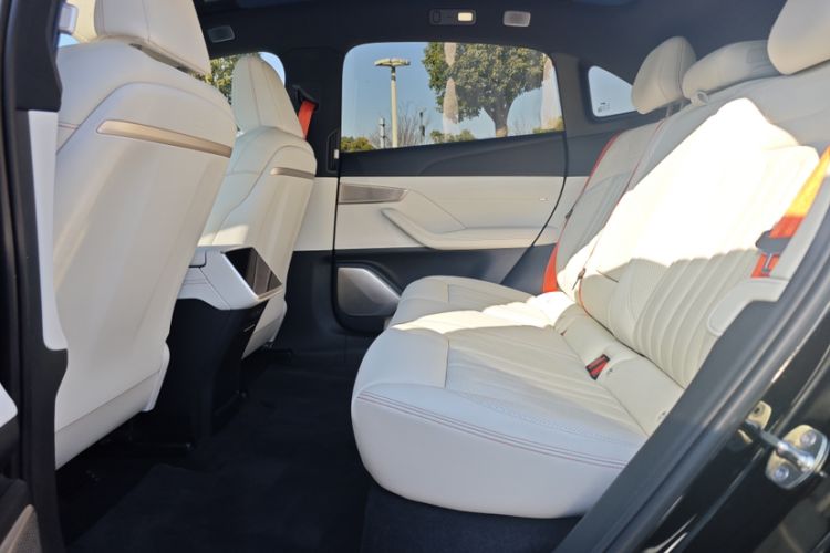 Used ONVO L60 2024 60 kWh All-Wheel Drive
