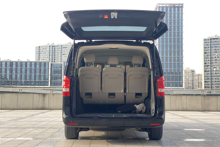 Used Mercedes-Benz Vito 2020 2.0T Business Version 7 Seats