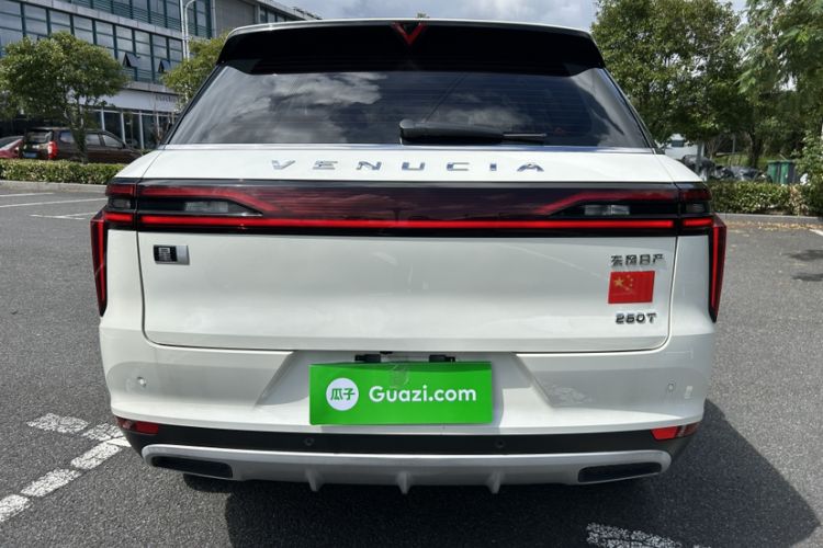 Used Venucia Star 2021 260T Automatic 48V Mild Hybrid Turbocharged Star Achieve Edition
