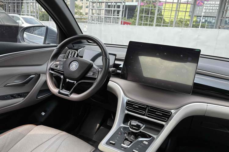 Used BYD Song Pro New Energy 2023 Champion Edition DM-i 110KM Excellence Model
