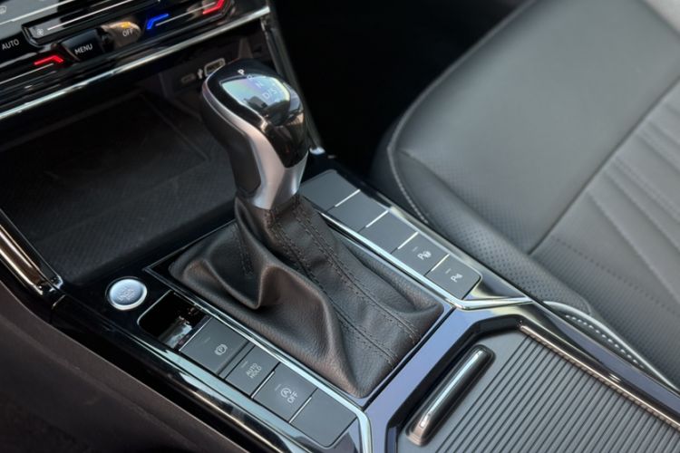 Used Volkswagen Passat 2022 380TSI Luxury Edition
