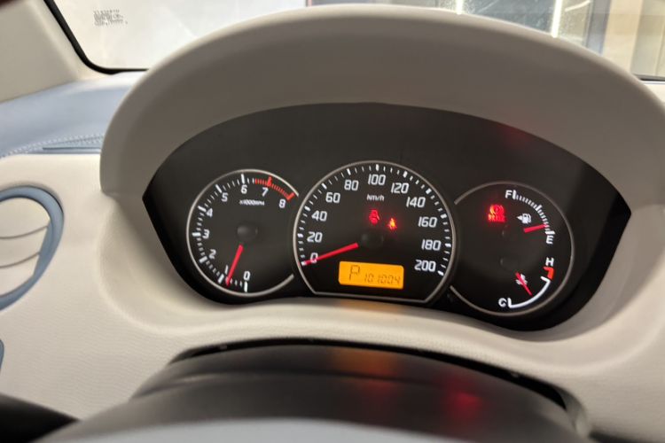 Used Suzuki Swift 2014 1.5L Automatic Fashion Edition
