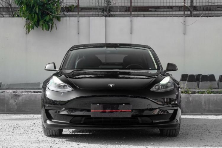 Used Tesla Model 3 2021 Standard Range Rear-Drive Upgraded Version
