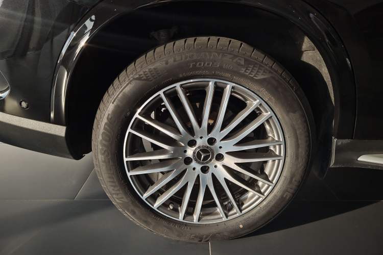 Used Mercedes-Benz GLC 2024 GLC 300 L 4MATIC Dynamic Edition 5-seater
