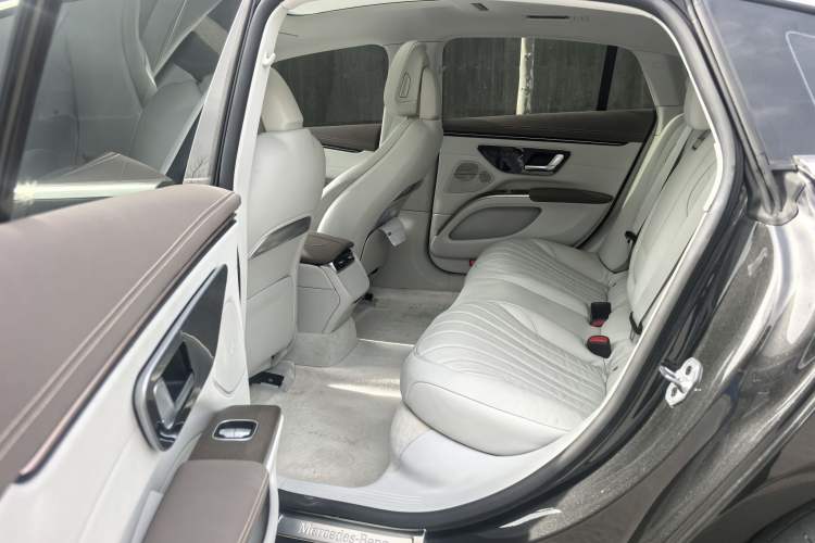 Used Mercedes-Benz EQS 2022 Updated Version 450+ Pioneer Edition
