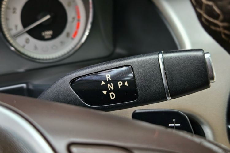 Used Mercedes-Benz GLK-Class 2013 Facelift GLK 300 4MATIC Fashion Edition
