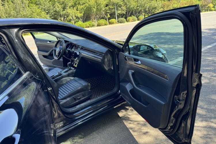 Used Volkswagen Magotan 2019 330TSI DSG Luxury Version China VI Standard
