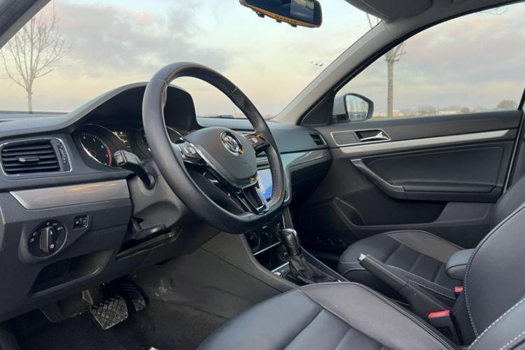 Used Volkswagen Lavida 2017 1.6L Automatic Comfort Edition