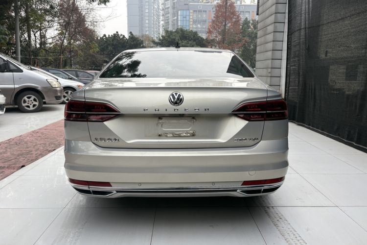 Used Volkswagen Phideon 2018 Revised Version 380TSI Two-Wheel Drive Business Edition
