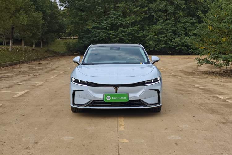 Used VOYAH PASSION 2023 Four-Wheel Drive Standard Edition