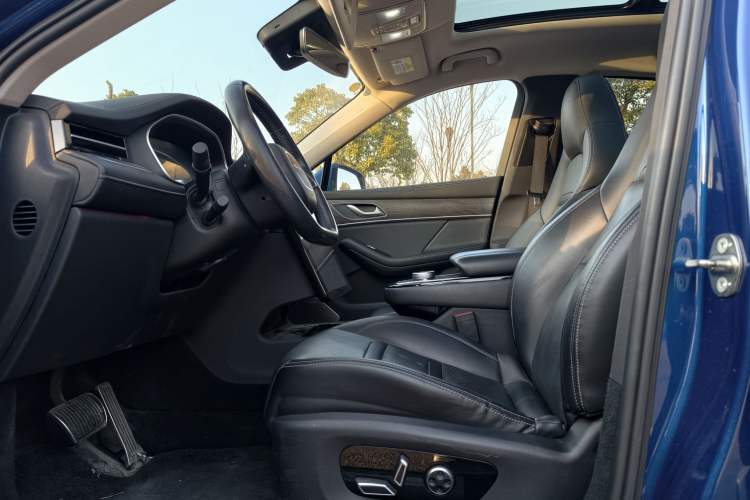 Used  SF5 2021 Huawei Smart Selection Four-Wheel Drive Edition
