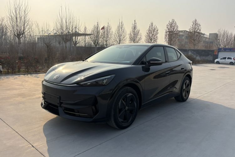 Used Volkswagen ID.UNYX 2024 Pro Long-Range Version