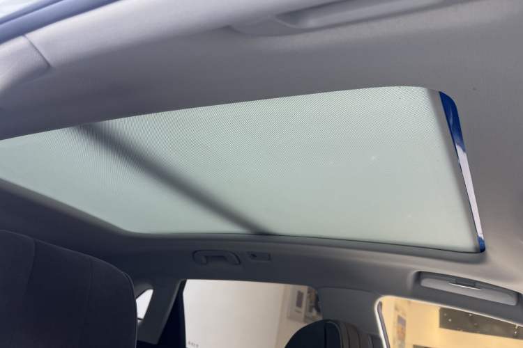 Used Hongqi HS5 2022 Revised Version 2.0T Smart Connect Flagship Edition
