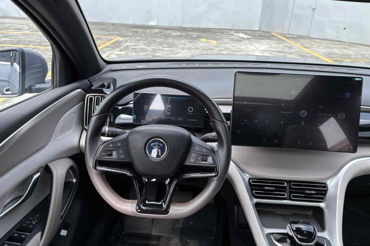 Used BYD Song Pro New Energy 2023 Champion Edition DM-i 110KM Excellence Model
