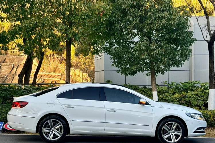 Used Volkswagen FAW-Volkswagen CC 2013 1.8TSI Luxury Model
