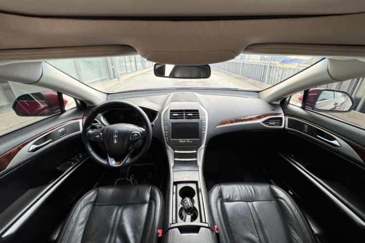 Used Lincoln MKZ 2016 2.0T Luxury Edition
