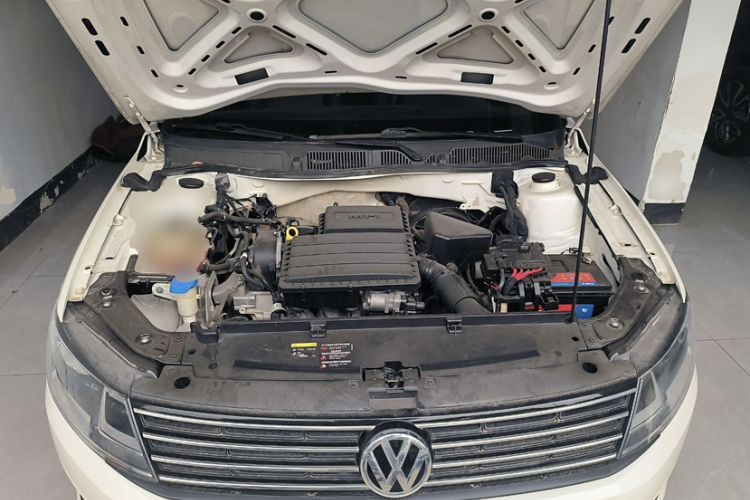 Used Volkswagen Lavida 2018 Classic 1.5L Automatic Fashion Edition China VI Standard
