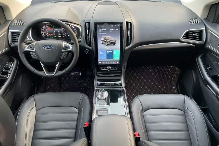 Used Ford Edge 2020 EcoBoost 245 Two-Wheel Drive Titanium 7-Seater
