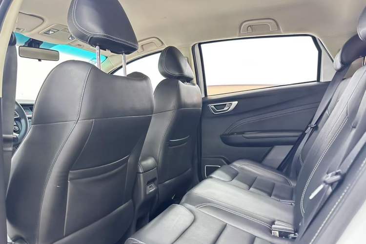 Used Geely Auto Vision X3 2017 1.5L Automatic Elite Model
