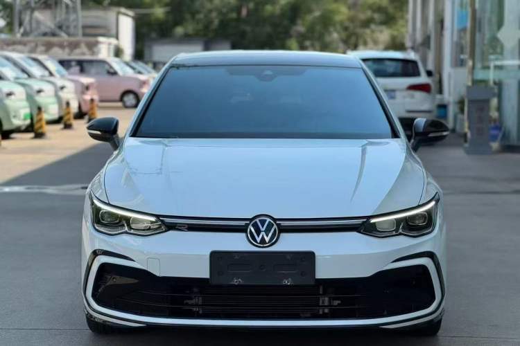 Used Volkswagen Golf 2023 Facelift 280TSI DSG R-Line
