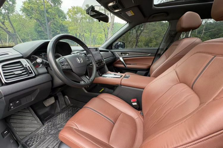 Used Honda UR-V 2020 370TURBO Two-Wheel Drive Luxury Edition