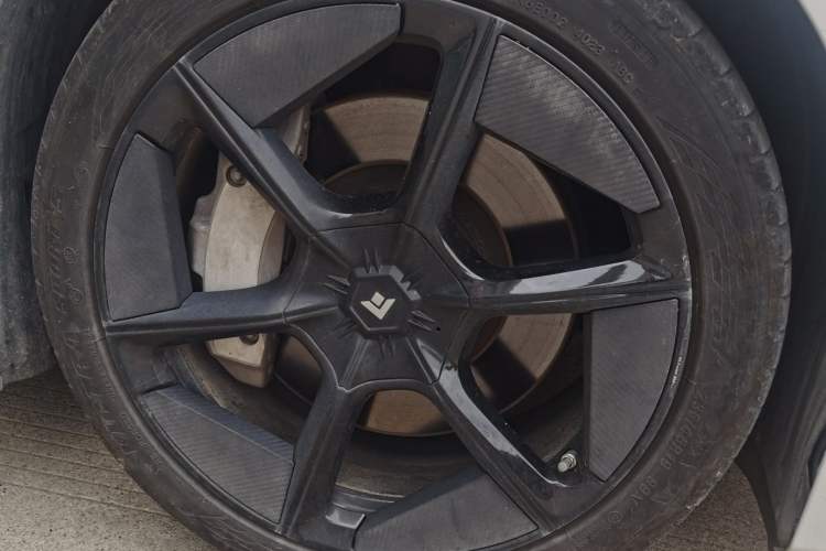 Used  GT 2023 710 Rear-Drive Ultra-Charging Version