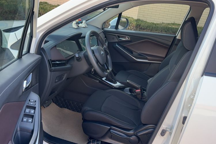 Used Changan CS15 2019 1.5L Automatic Comfort Edition China VI Standard
