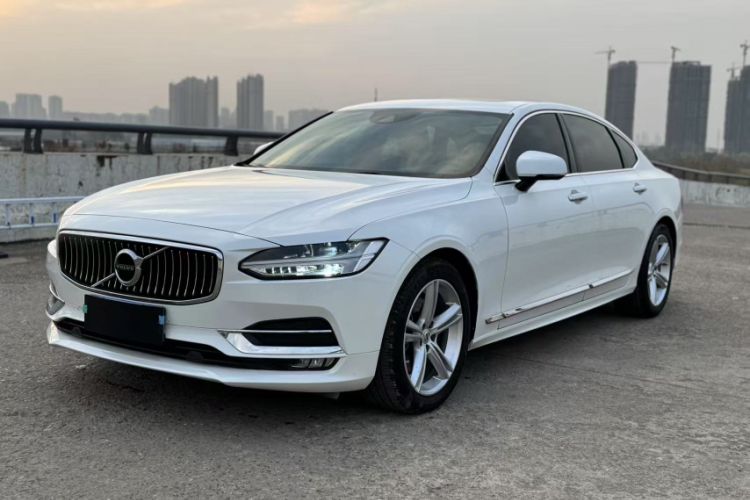 Used Volvo S90 2020 T5 Zhiyi Luxury Edition