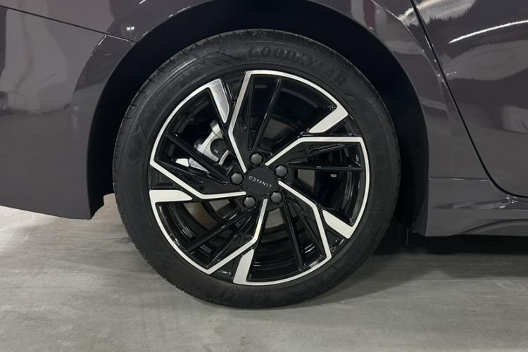 Used Lynk & Co 03 2025 1.5TD DCT Champion Edition Pro
