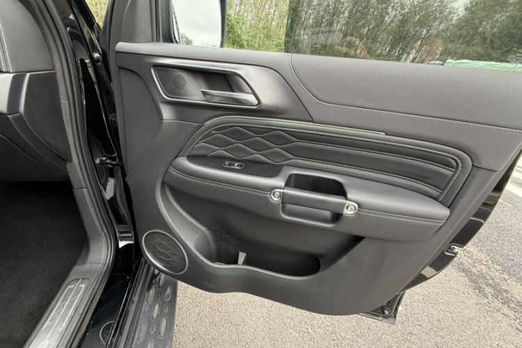 Used Tank 300 2023 Off-Road Edition 2.0T Challenger
