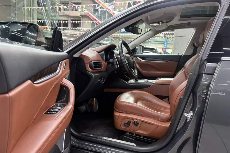 Used Maserati Levante 2016 3.0T Standard Edition
