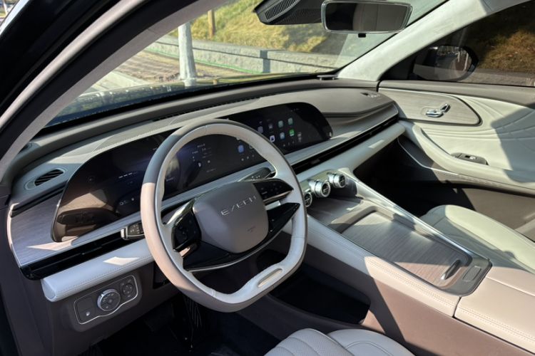 Used  Stellar C-DM 2024 1.5T Long-Range Pro
