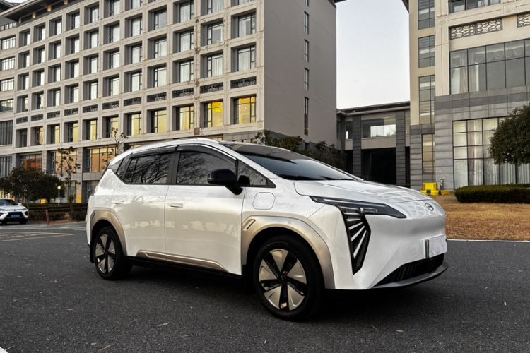 Used AION Y 2024 Younger
