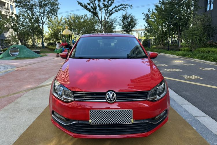 Used Volkswagen Polo 2014 1.4L Automatic Comfort Edition
