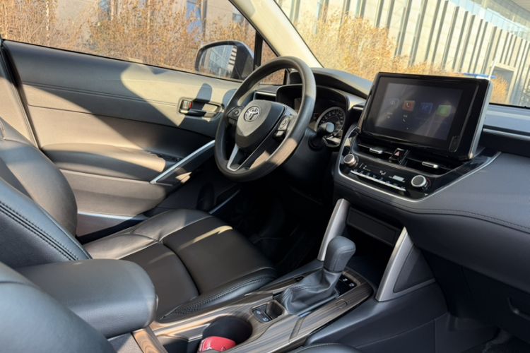 Used Toyota FRONTLANDER 2022 2.0L CVT Leading Edition