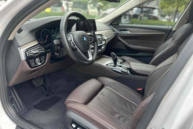 Used BMW 5 Series New Energy 2019 Updated 530Le Pioneer Edition
