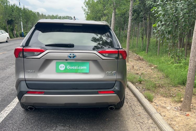 Used Toyota RAV4 2020 Dual-Engine 2.5L E-CVT Two-Wheel Drive Elite Edition
