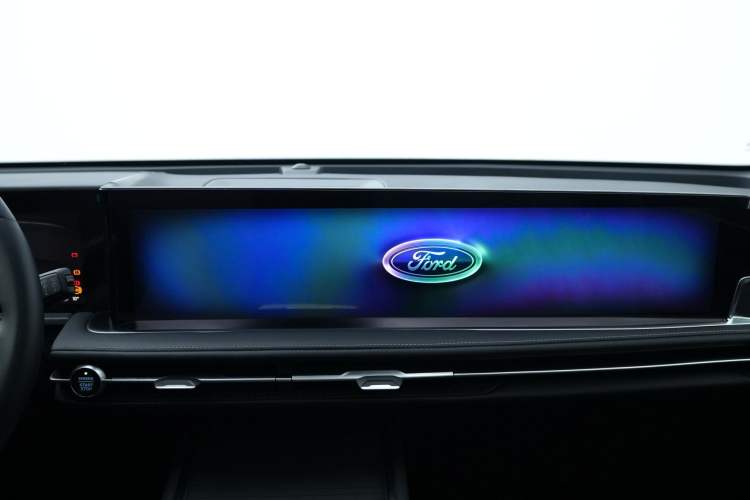 Used Ford Edge 2025 Escape L 2.0T EcoBoost Two-Wheel Drive 7-Seater Luxury Model