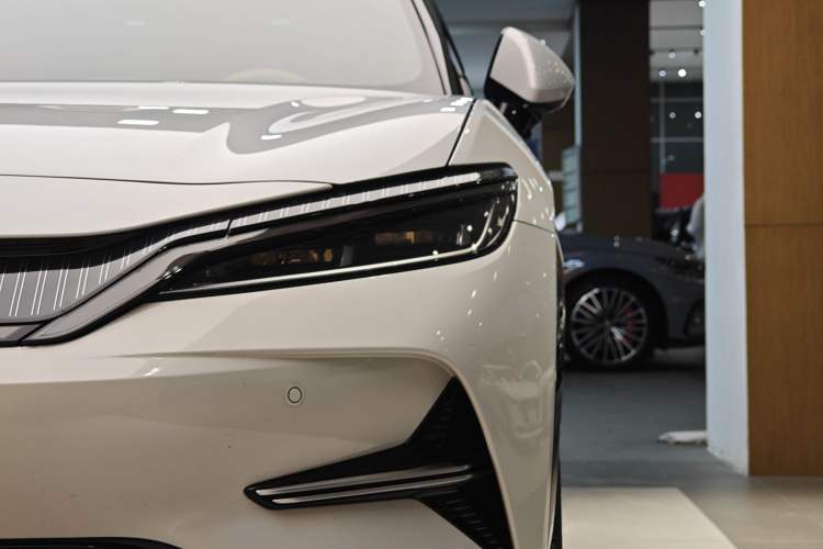 Used BYD Song L EV 2025 Intelligent Driving Version 662 km LiDAR Excellence Edition