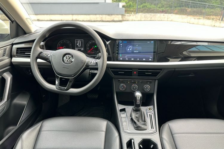 Used Volkswagen Lavida 2019 1.5L Automatic Comfort Edition China VI Standard
