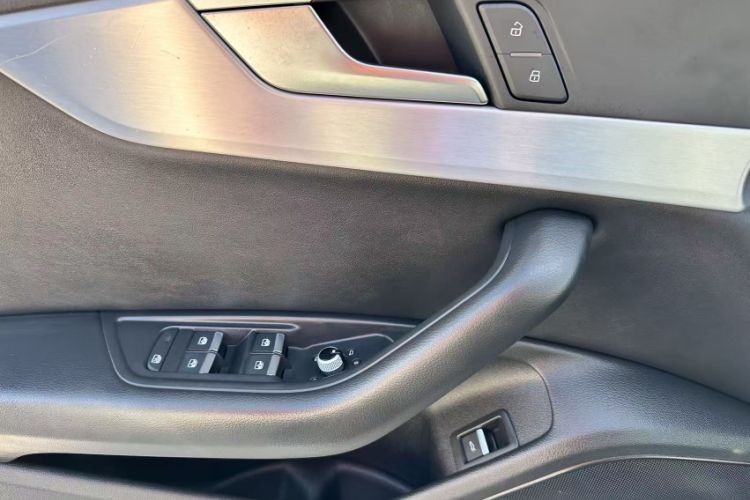 Used Audi A4L 2020 40 TFSI Fashion Dynamic Model
