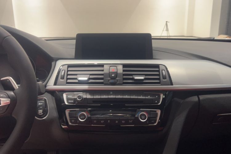 Used BMW 3 Series 2019 320i M Sport Night Edition
