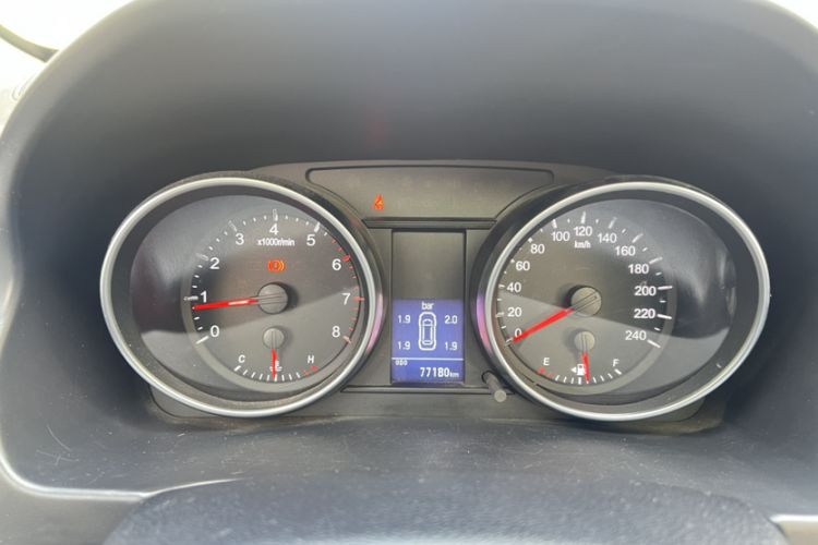 Used Haval H6 2016 Upgraded Model 1.5T Manual Two-Wheel Drive Elite Version
