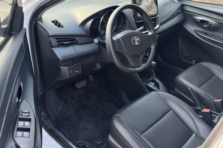 Used Toyota YARiS L 2020 X-Trail X 1.5L CVT Luxury Edition