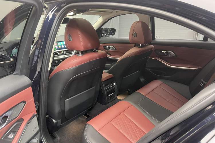 Used BMW 3 Series 2022 325i M Sport Night Edition Package
