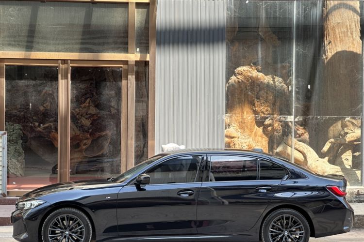 Used BMW 3 Series 2024 325Li M Sport Night Edition Package
