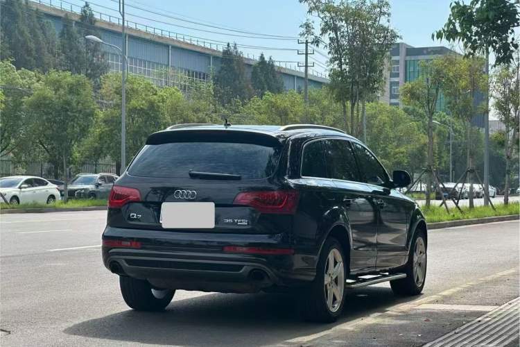 Used Audi Q7 2014 35 TFSI Sport Edition
