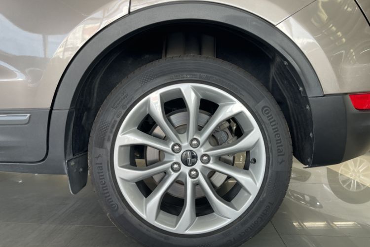 Used Lincoln MKC 2018 2.0T Two-Wheel Drive Luxury Edition
