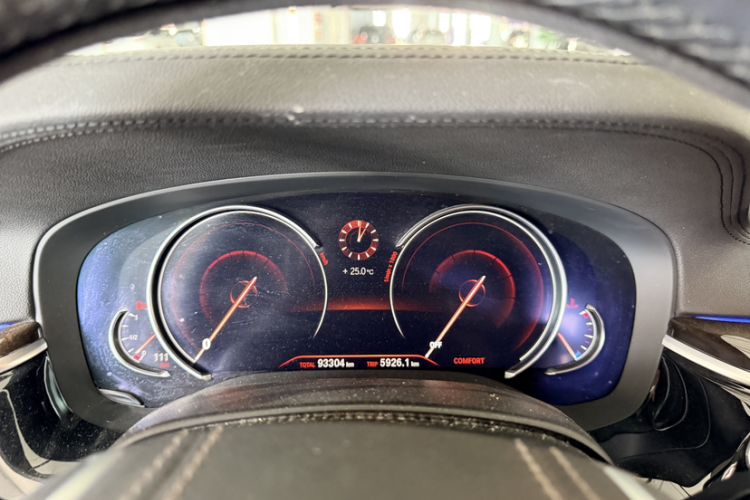 Used BMW 5 Series 2018 525Li Luxury Package
